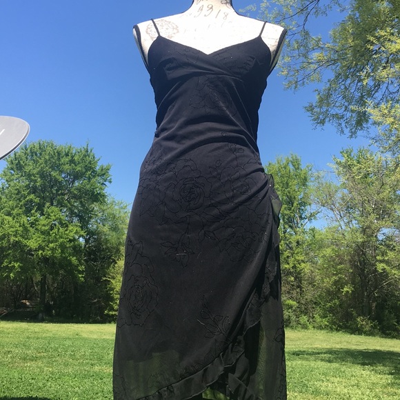 Beautiful evening/prom dress - Picture 5 of 6